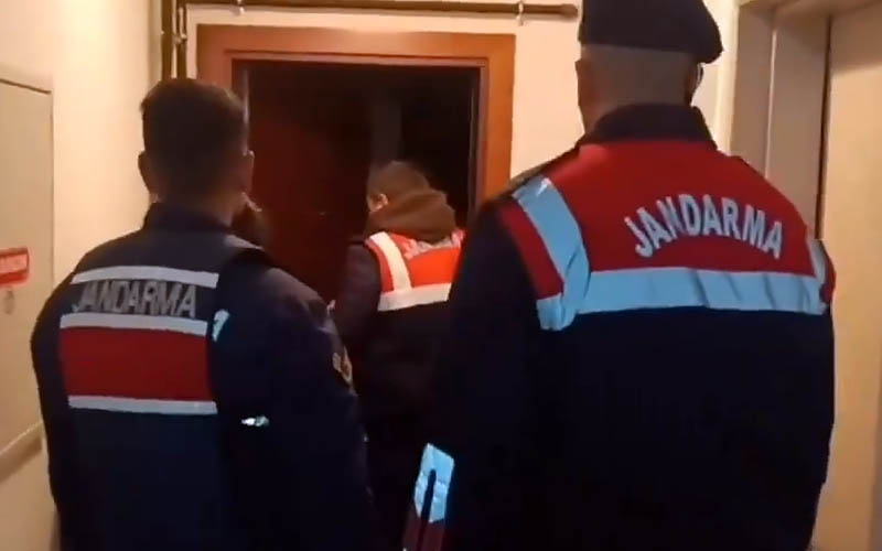 FETÖ’ye yönelik “Kıskaç-9” operasyonlarında 47 şüpheli yakalandı