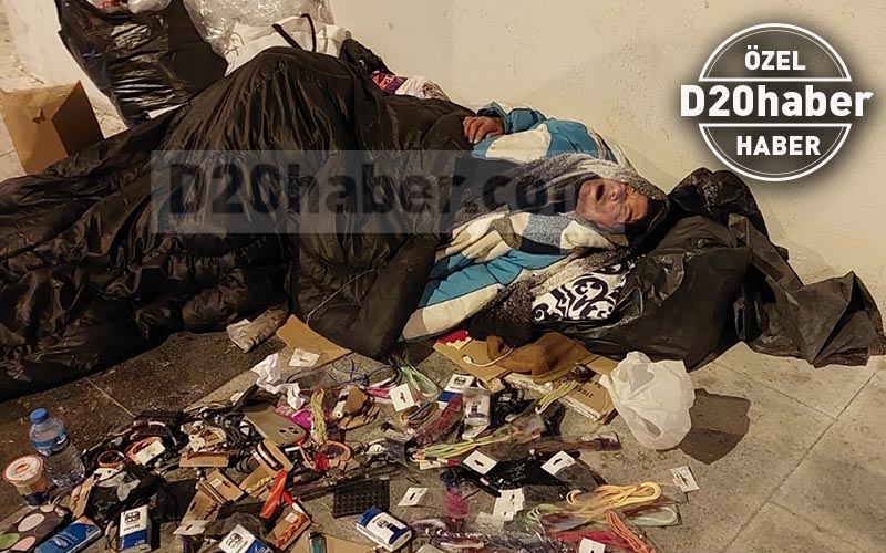 Dışarıda hava bu kesiyor, o sokakta yatıyor