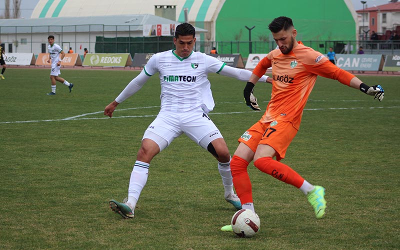 Denizlispor, Iğdır FK’yi 3-1 yendi