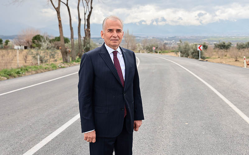 Büyükşehir Belediyesi, Irlıganlı yolunu sıcak asfaltla kapladı