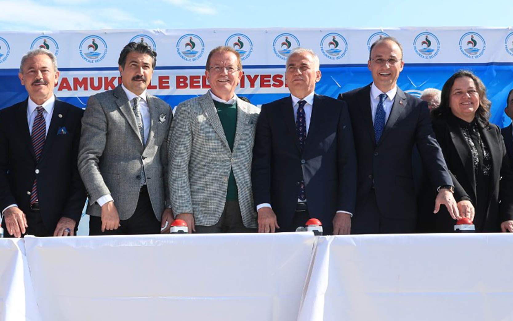 Pamukkale Belediyesi 10 pazaryeri ve sosyal tesis için toplu temel atma töreni