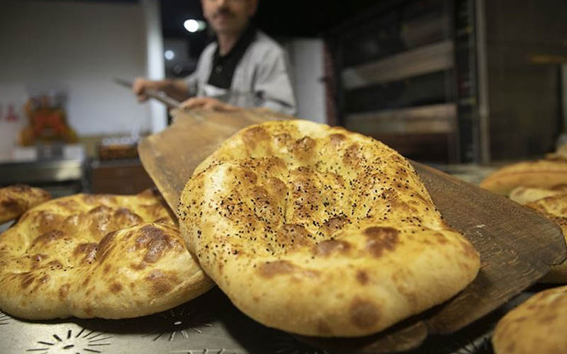 Denizli’de fırıncılar ramazan pidesine ‘10 liraya hayır’ dedi