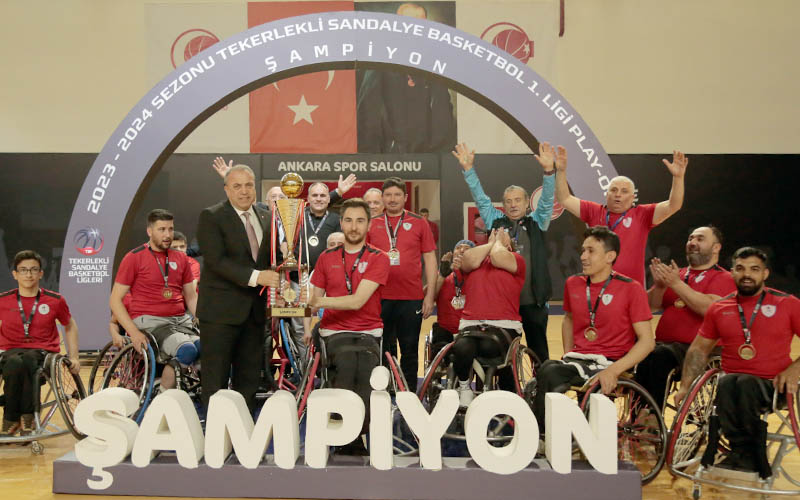 Pamukkale Belediyespor, Tekerlekli Sandalye Basketbol Süper Ligi’ne şampiyon olarak yükseldi