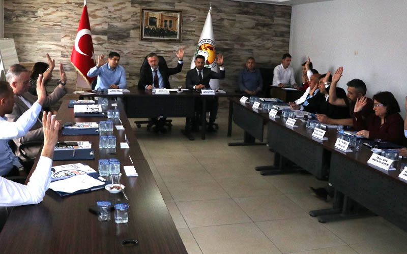 Sarayköy Belediye Meclisi, yeni dönemin ilk toplantısını yaptı