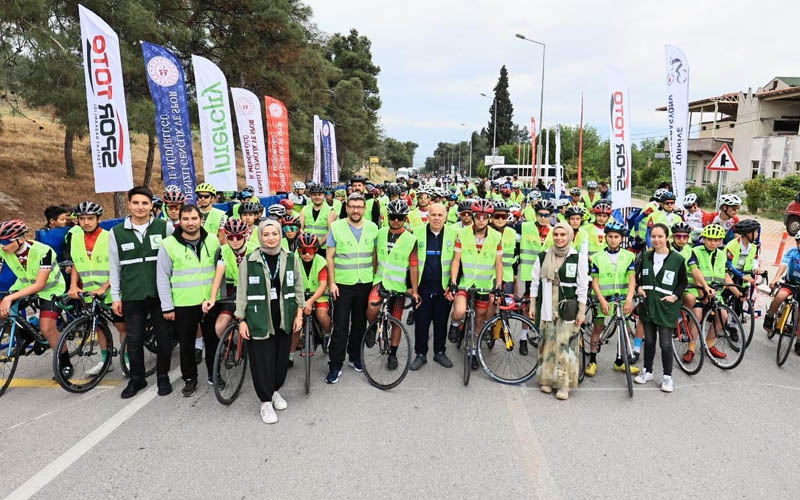 Yeşilay’ın düzenlediği tur, 265 bisikletliyi buluşturdu