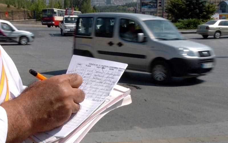 Yönetmelik değişti, fahri trafik müfettişleri her kural ihlaline ceza yazamayacak