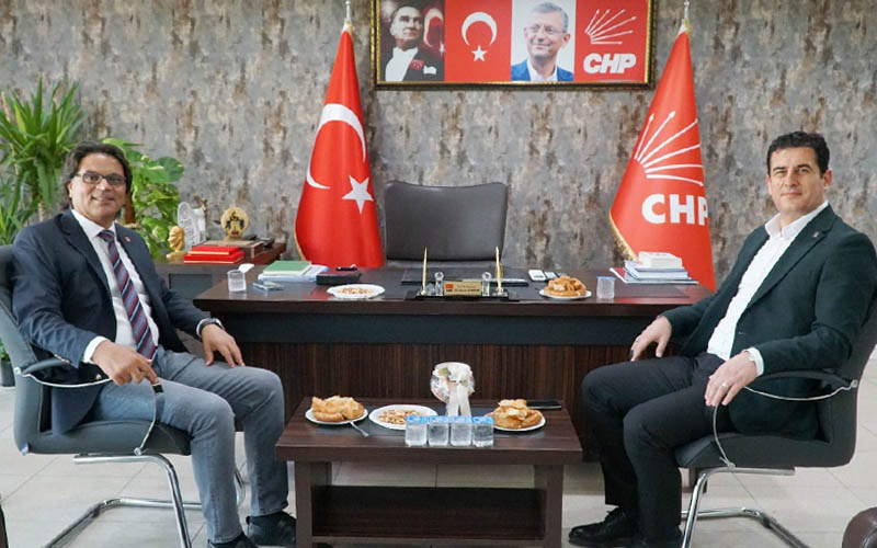 AK Parti’den CHP’ye ziyaret