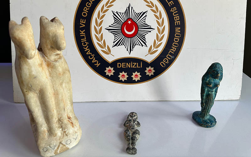 Tarihi eserler ele geçirildi