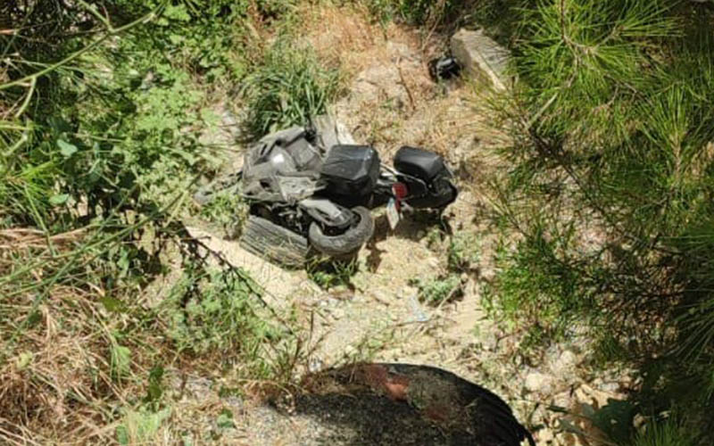 Turistin kullandığı motosiklet otomobille çarpıştı: 1 yaralı