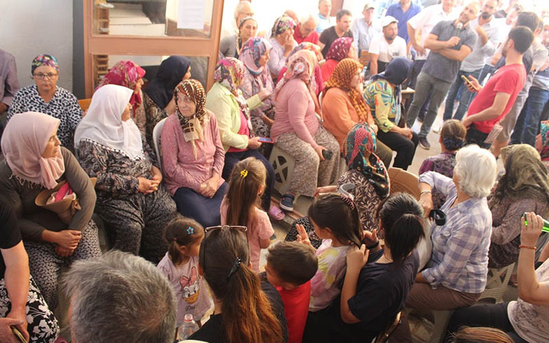 Köylüler, Abalıoğlu’nun tavuk çiftliği yapmasına “hayır” dedi
