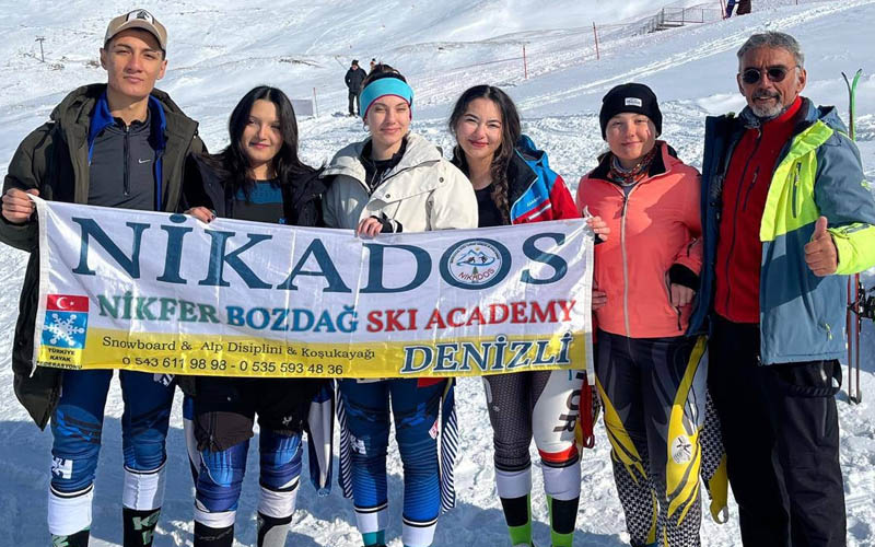 Denizlili 3 kayakçı, Alp disiplininde ilk10’a girdi
