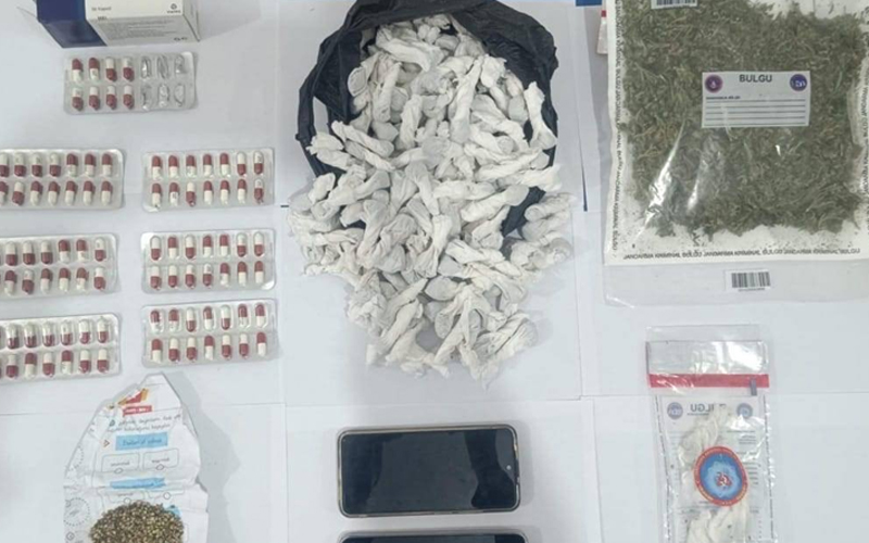 Jandarmadan iki ilçede operasyon: 3 kişi yakalandı