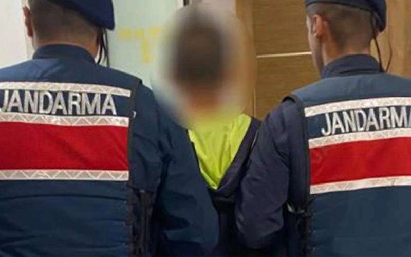 49 ayrı suçtan 32 yıl hapis cezası ile aranan firari hükümlü yakalandı
