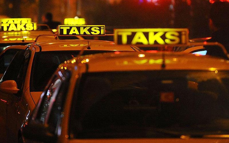 Taksi ve toplu taşıma araçlarında kamera zorunluluğu ertelendi