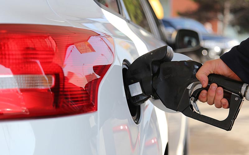 Benzine bir indirim daha geliyor