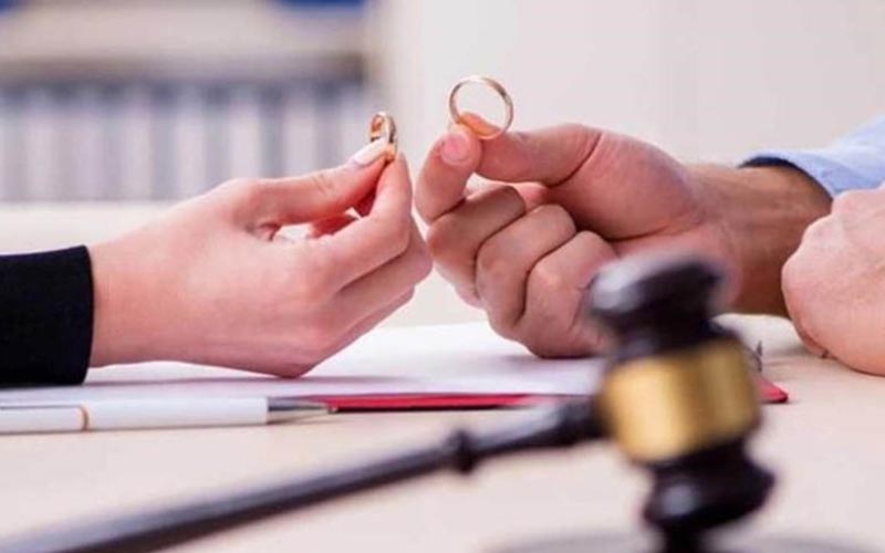 Boşanma ve nafaka için ayrı ayrı dava, ömür boyu nafaka sona eriyor