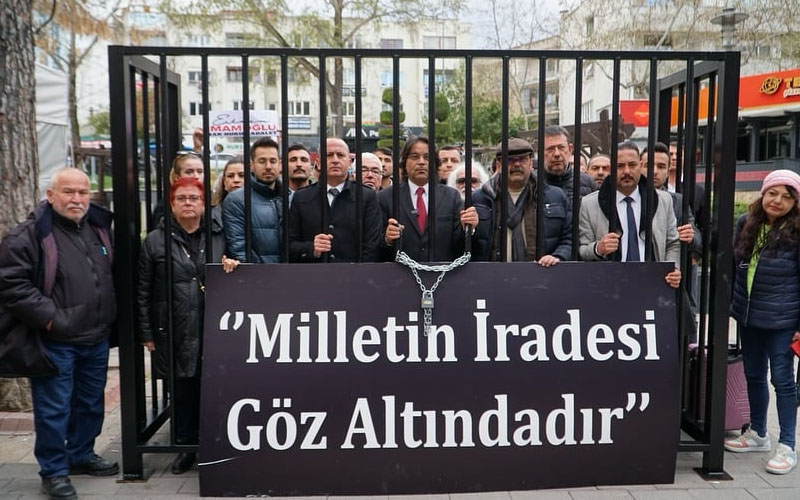 İmamoğlu için demokrasi nöbeti