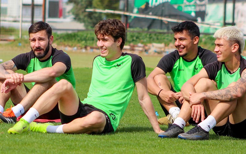 Denizlispor’da futbolculara ve kulüp çalışanlarına ödeme yapıldı