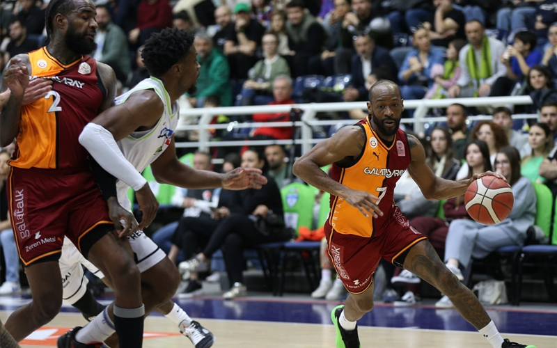 Merkezefendi Belediyesi Basket-Galatasaray’ı 98-96 yendi