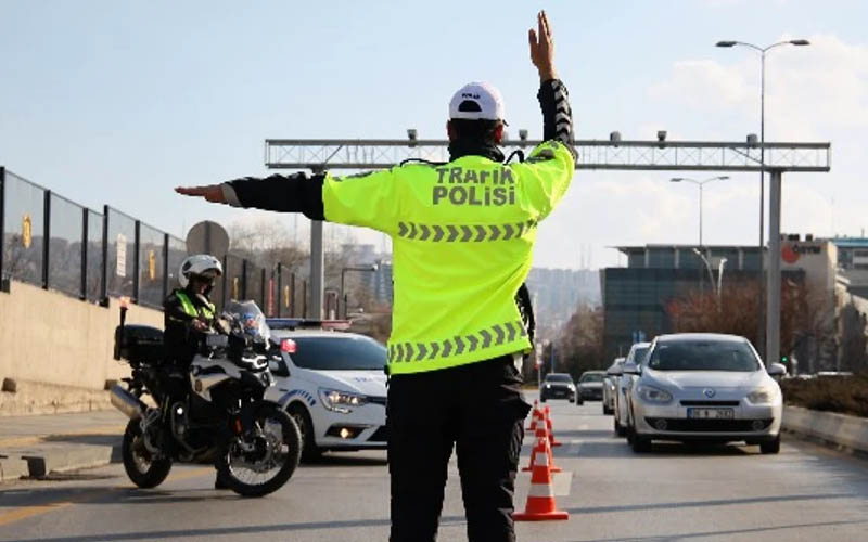 Trafik cezaları artırılıyor: O suçu işleyene 186 bin lira para cezası