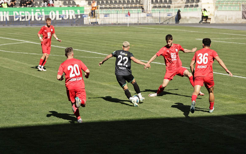 Denizlispor, Sebat Gençlikspor’a mağlup oldu