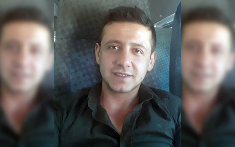 Denizlili Uzman Çavuş, evinde silahla vurulmuş olarak bulundu
