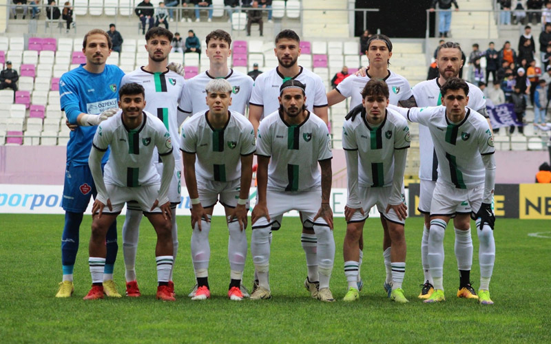 Denizlispor tarihi maça çıkıyor