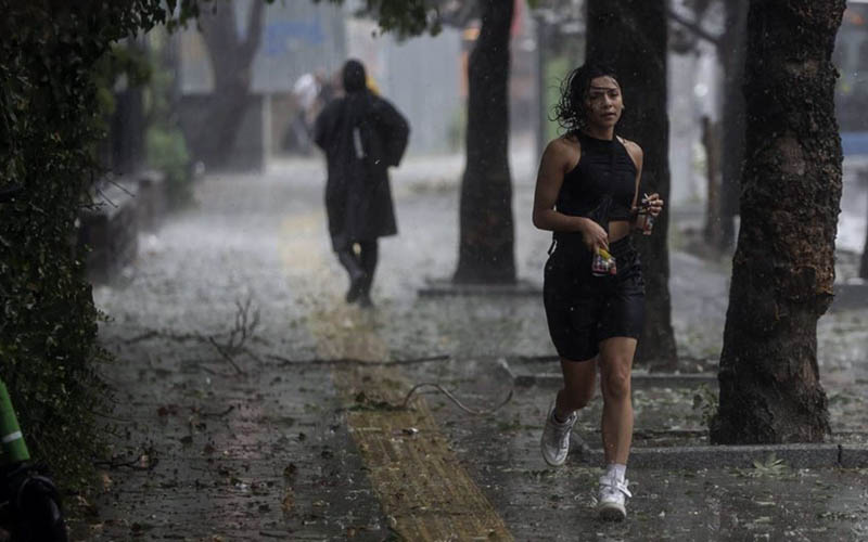Meteoroloji, Denizli’ye kuvvetli yağış uyarısında bulundu