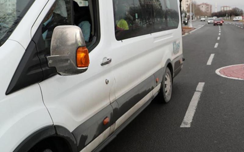 Servis araçlarında yaş sınırı yeniden düzenlendi