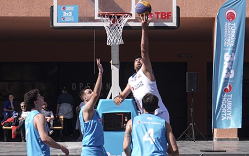 3×3 Basketbol Turnuvası’nda Pamukkale Basket şampiyon oldu