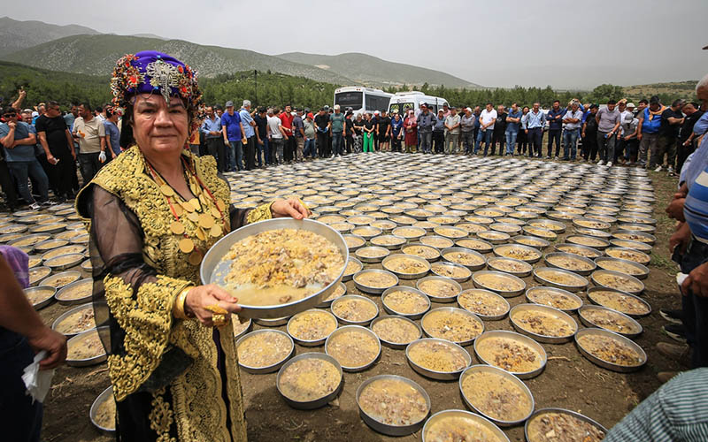 Acıpayam’da 700 yıllık gelenek