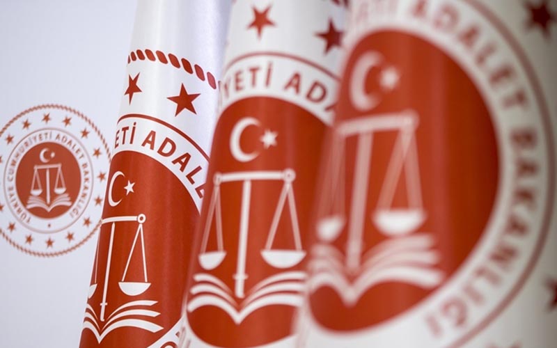 Adalet Bakan Yardımcılığı kaldırıldı
