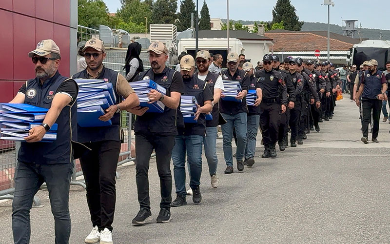 FETÖ operasyonunda 77 örgüt üyesi tutuklandı