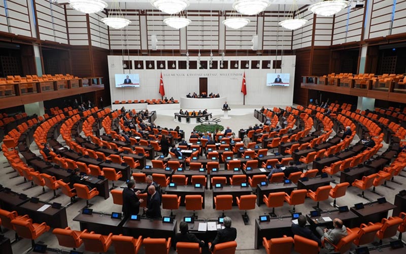 Yargı Paketi Meclise sunuldu, tahliye yolu açılanlar belli oldu