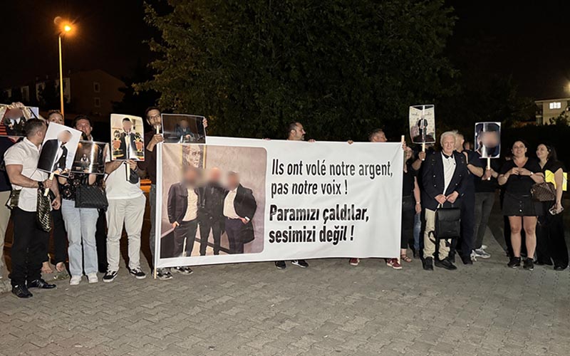 Denizli’deki Seçil Erzan vakası: Mağdurlar yurt dışından gelip pankart açtı
