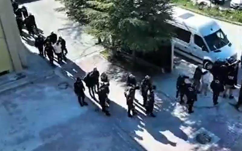 FETÖ operasyonlarında 361 kişi yakalandı