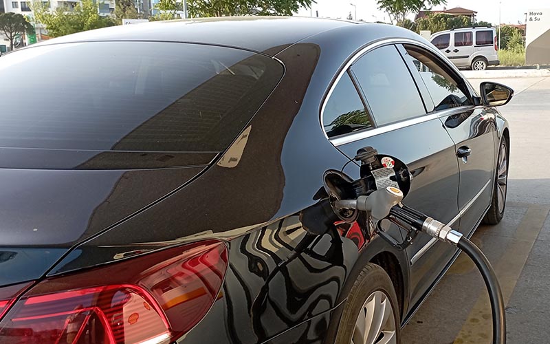 Benzin ve motorinde büyük indirim gerçekleşti