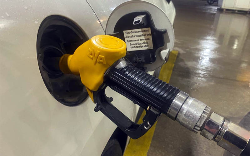 Akaryakıta yine çifte zam geliyor, motorin zammı rekor kıracak