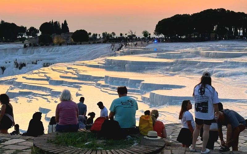 Pamukkale bayramda en çok ziyaret edilen yerlerden oldu