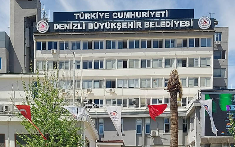 DİSK Genel-İş: Büyükşehir ve Pamukkale belediyelerinde baskı uygulanıyor
