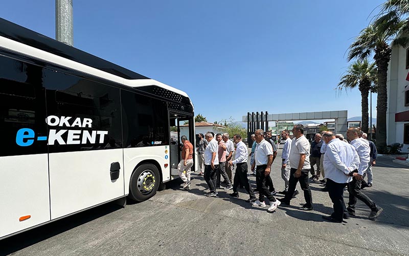Elektrikli otobüsün test sürüşü yapıldı