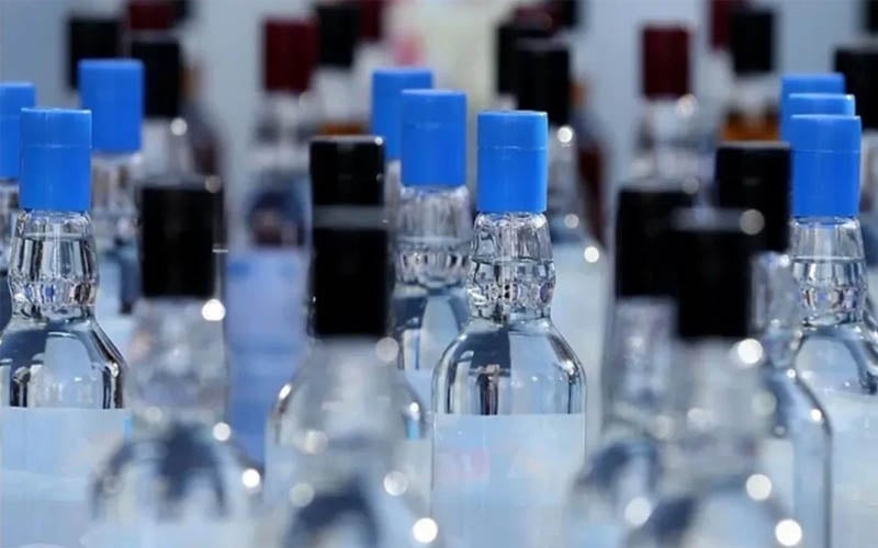 Bir şişe rakının fiyatı 2 bin lirayı geçti