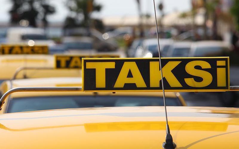 Çardak Havalimanı taksi hizmeti ihaleye çıkarıldı