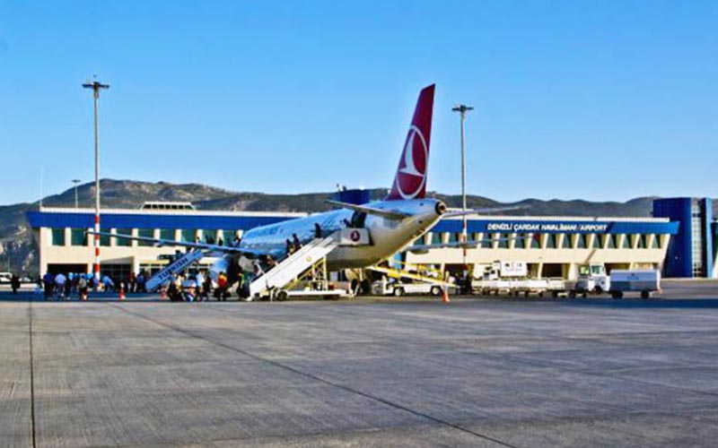 Çardak Havalimanı’nı temmuzda 36 bin 139 yolcu kullandı