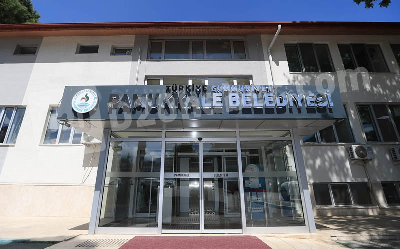 Pamukkale Belediyesi kaçak yapıların yıkımı için ihale açtı