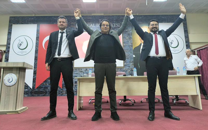 CHP Çal ve Bekilli ilçe kongreleri yapıldı