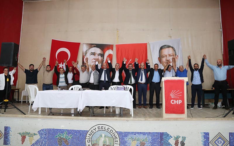 CHP Güney İlçe Kongresi yapıldı, başkanlığa Özer seçildi