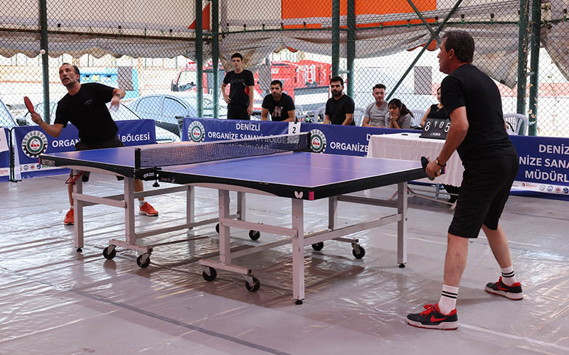 Denizli OSB Tenis Turnuvası başladı, 17 takım katılıyor