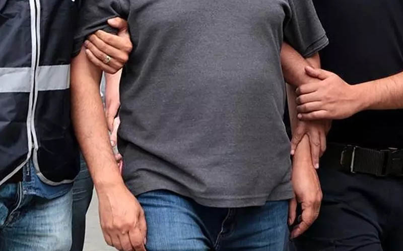 Torbacılara uyuşturucu operasyonunda 242 kişi yakalandı