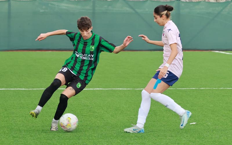 Horozkentspor, Telsizspor’u 3-0 yendi
